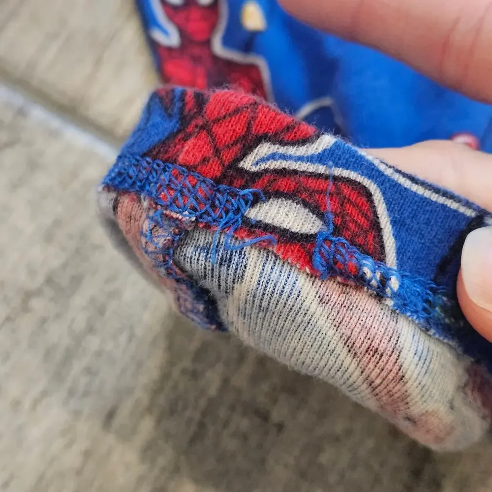 Gap‎ Kids Marvel Spider-Man Christmas Pajama Set Organic Cotton Size 10 Flaw